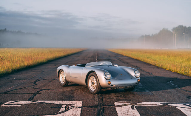 a silver porsche 550 Spyder